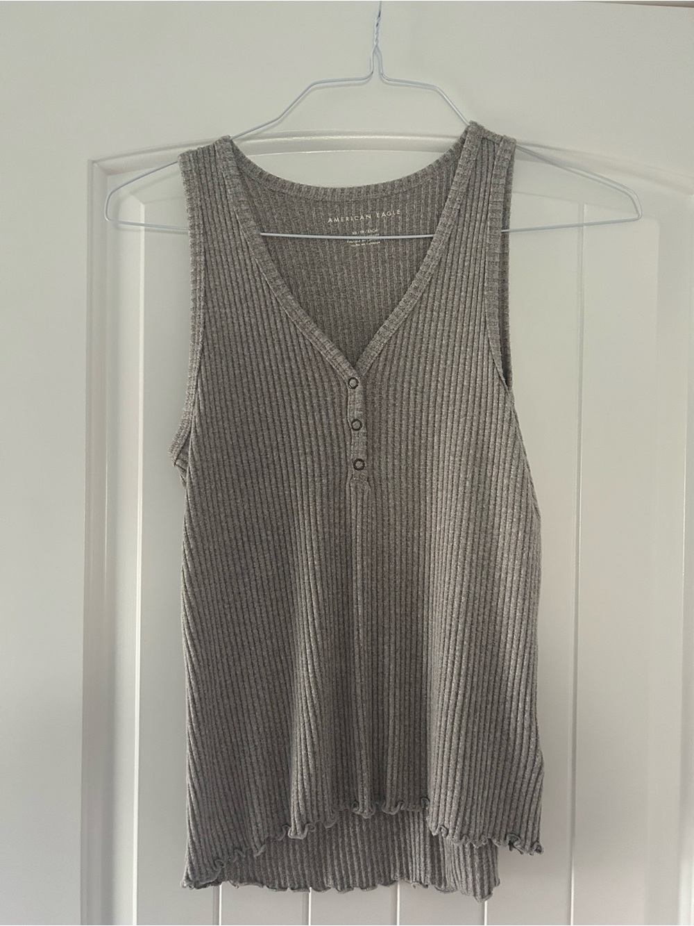 American Eagle Outfitters Heather Gray Ribbed V-Neck Tank